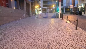 Sidewalk entrance to the metro station